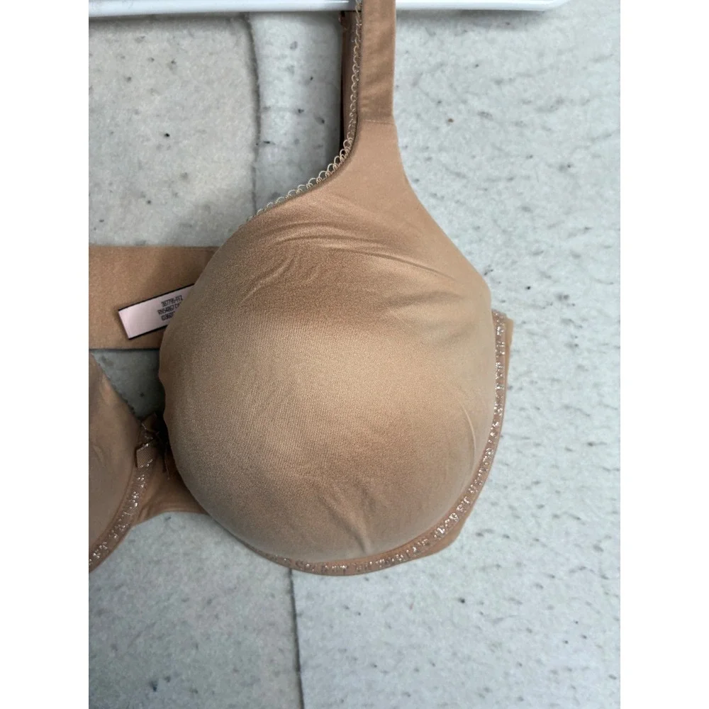 Victorias Secret Body By Victoria Perfect Coverage Bra Tan Nude 34DDD 387795-FFZ